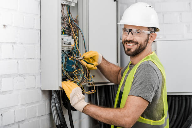 Best Licensed Electrician  in Beach City, TX